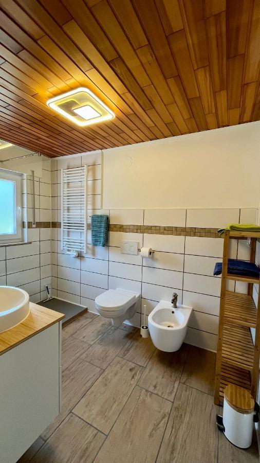 Bed and Breakfast Franky House Am Nuerburgring Quiddelbach Екстер'єр фото