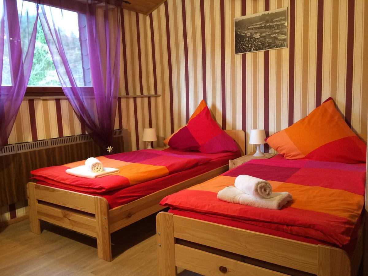 Bed and Breakfast Franky House Am Nuerburgring Quiddelbach Екстер'єр фото